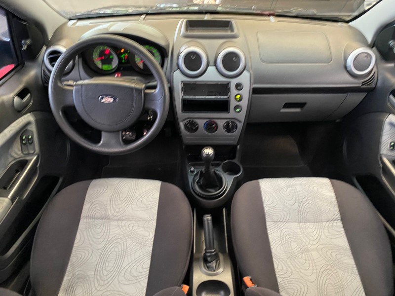 FIESTA 1.6 MPI CLASS SEDAN 8V FLEX 4P MANUAL - 2008 - CAXIAS DO SUL