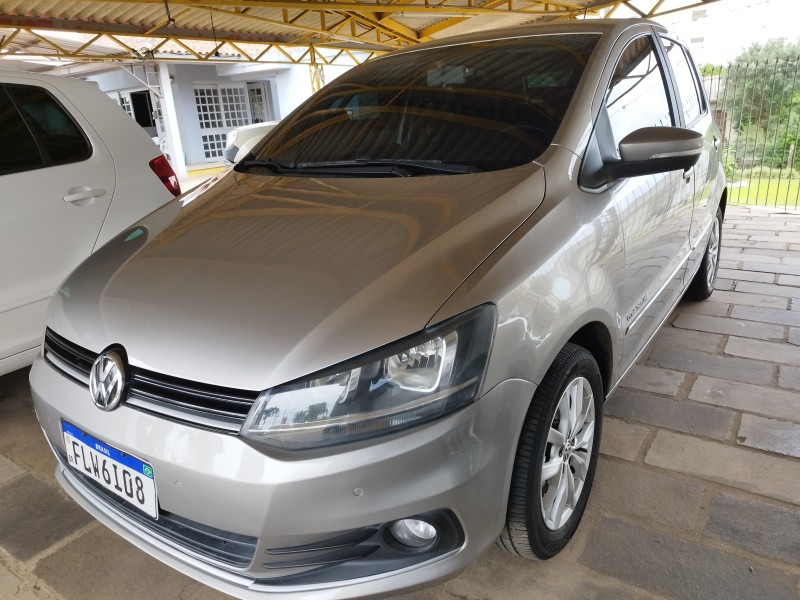 FOX 1.6 COMFORTLINE 8V FLEX 4P MANUAL - 2015 - VERANóPOLIS