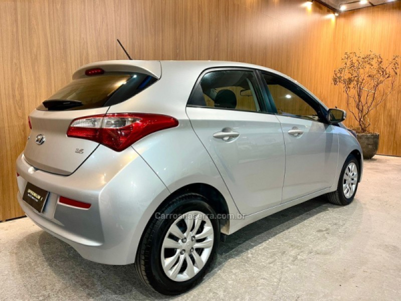 HB20 1.6 COMFORT 16V FLEX 4P MANUAL - 2017 - BENTO GONçALVES