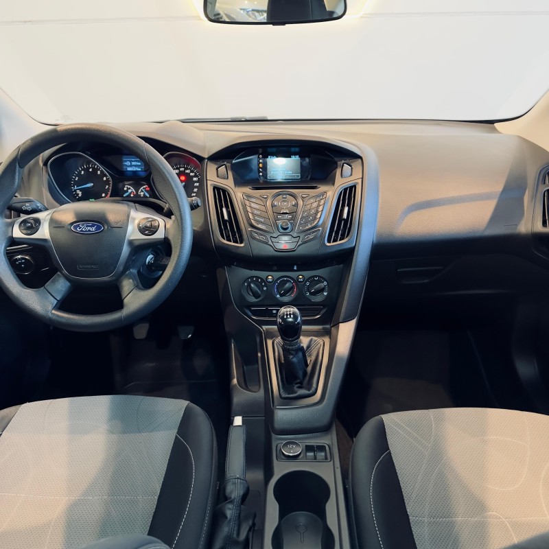 FOCUS 1.6 S 16V FLEX 4P MANUAL - 2015 - CAXIAS DO SUL