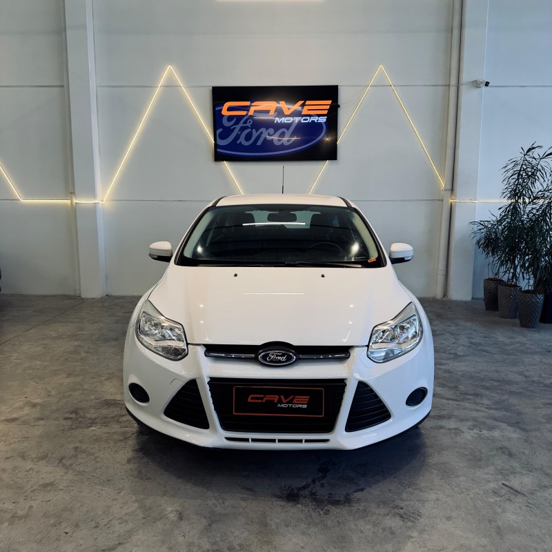 FOCUS 1.6 S 16V FLEX 4P MANUAL - 2015 - CAXIAS DO SUL