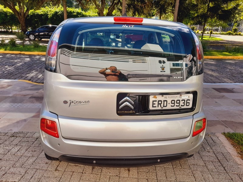C3 PICASSO 1.6 GL 16V FLEX 4P MANUAL  - 2012 - FARROUPILHA