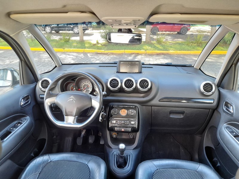 C3 PICASSO 1.6 GL 16V FLEX 4P MANUAL  - 2012 - FARROUPILHA