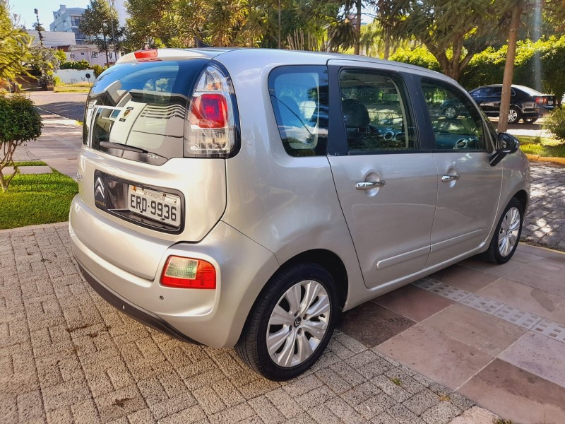 C3 PICASSO 1.6 GL 16V FLEX 4P MANUAL  - 2012 - FARROUPILHA