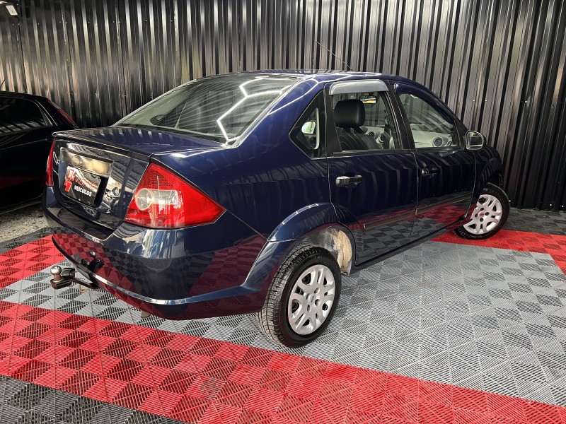 FIESTA 1.0 ROCAM SEDAN 8V FLEX 4P MANUAL - 2006 - CAXIAS DO SUL