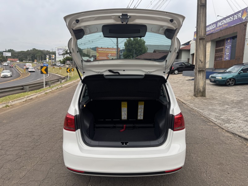 SPACEFOX 1.6 MI TREND 8V FLEX 4P MANUAL - 2013 - DOIS IRMãOS