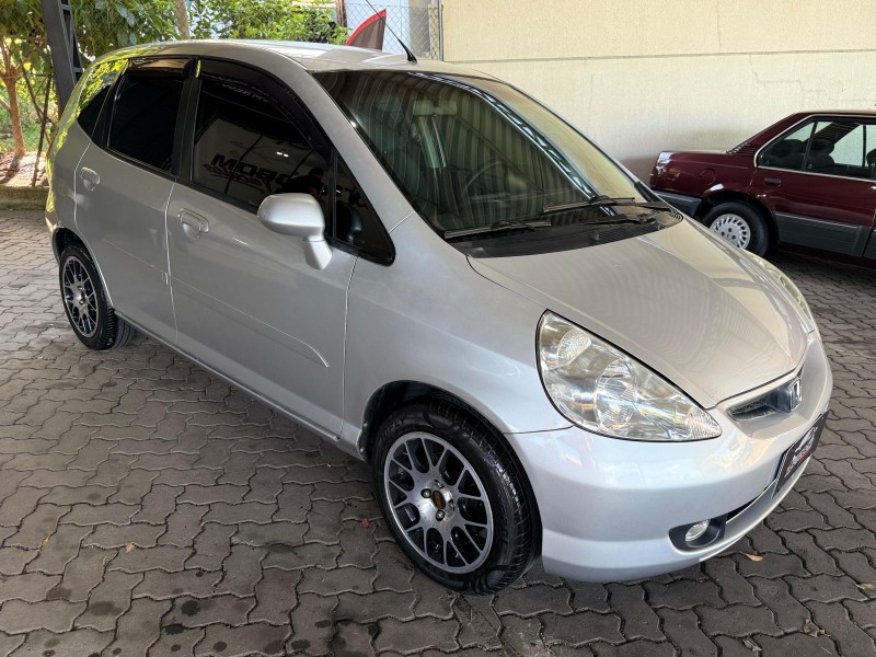 FIT 1.4 LXL 16V FLEX 4P AUTOMÁTICO - 2004 - CAXIAS DO SUL