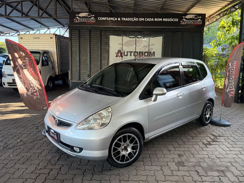 fit 1.4 lxl 16v flex 4p automatico 2004 caxias do sul