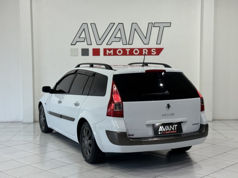 MÉGANE 1.6 DYNAMIQUE GRAND TOUR 16V FLEX 4P MANUAL - 2012 - NOVO HAMBURGO