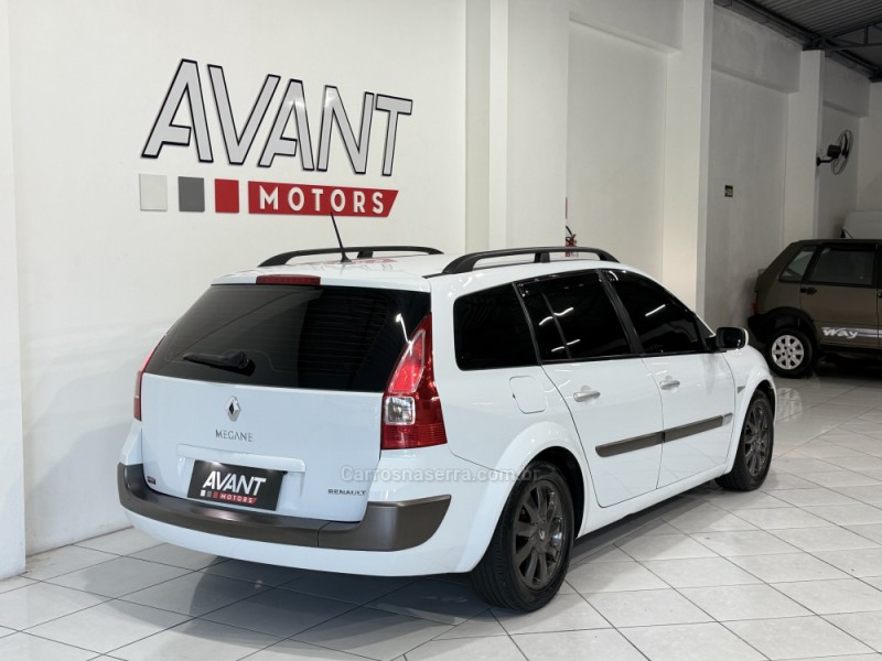 MÉGANE 1.6 DYNAMIQUE GRAND TOUR 16V FLEX 4P MANUAL - 2012 - NOVO HAMBURGO