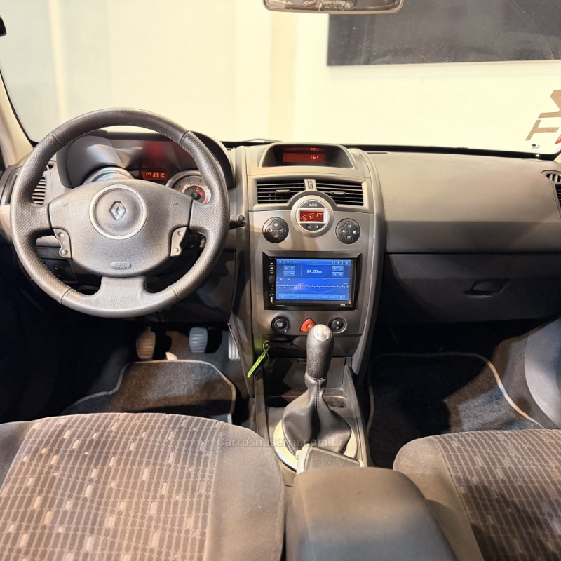 MÉGANE 1.6 DYNAMIQUE GRAND TOUR 16V FLEX 4P MANUAL - 2012 - NOVO HAMBURGO