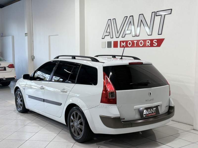 MÉGANE 1.6 DYNAMIQUE GRAND TOUR 16V FLEX 4P MANUAL - 2012 - NOVO HAMBURGO