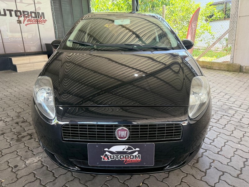 PUNTO 1.4 ATTRACTIVE ITALIA 8V FLEX 4P MANUAL - 2012 - CAXIAS DO SUL