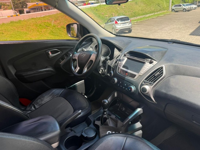 IX35 2.0 MPI 4X2 16V FLEX 4P MANUAL - 2012 - BENTO GONçALVES