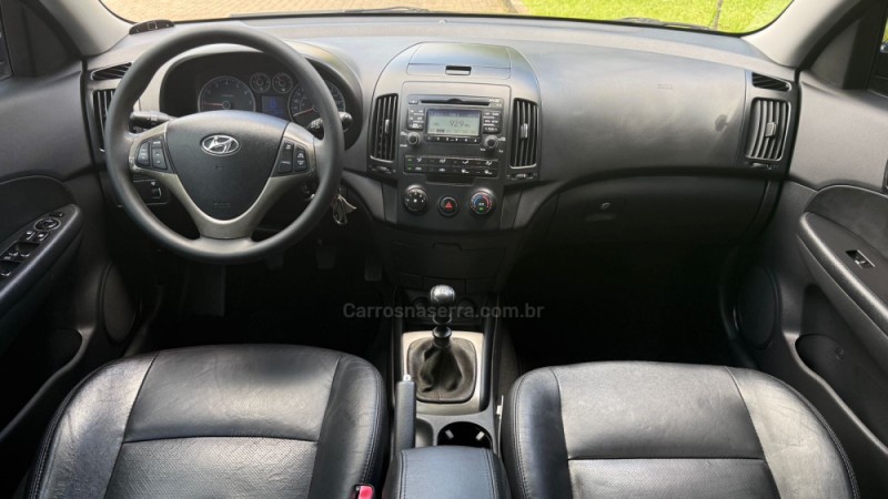 I30 2.0 MPI 16V GASOLINA 4P MANUAL - 2010 - DOIS IRMãOS