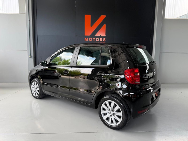 FOX 1.0 MI TREND 8V FLEX 4P MANUAL - 2013 - CARLOS BARBOSA