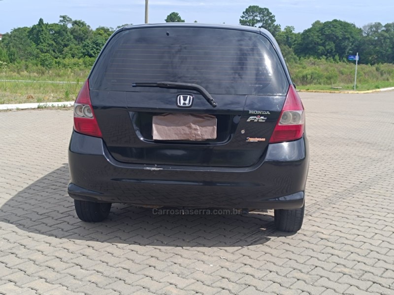 FIT 1.4 LX 16V FLEX 4P MANUAL - 2007 - IVOTI