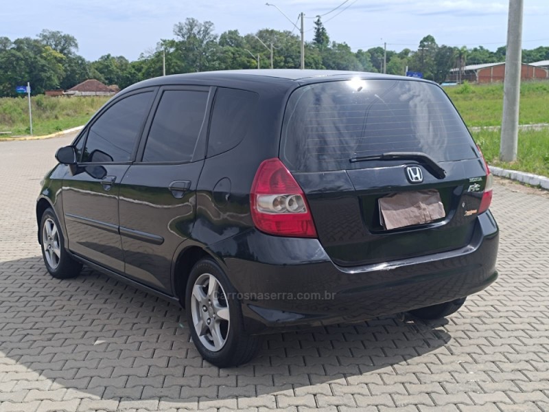 FIT 1.4 LX 16V FLEX 4P MANUAL - 2007 - IVOTI