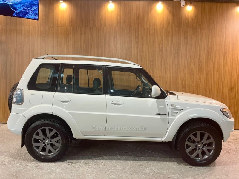 PAJERO TR4 2.0 4X4 16V 140CV FLEX 4P AUTOMÁTICO - 2014 - BENTO GONçALVES