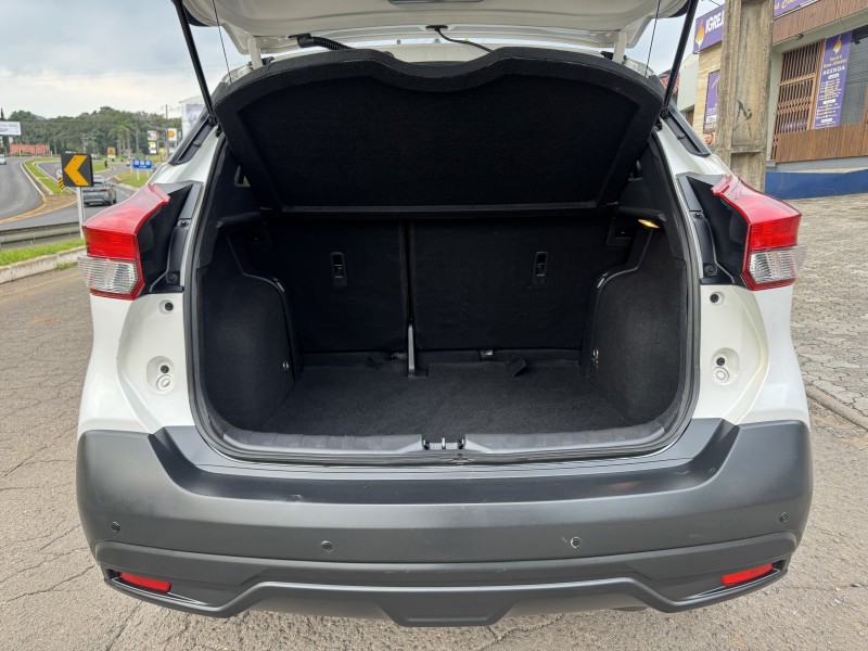 KICKS 1.6 S DIRECT 16V FLEX 4P AUTOMÁTICO - 2019 - DOIS IRMãOS