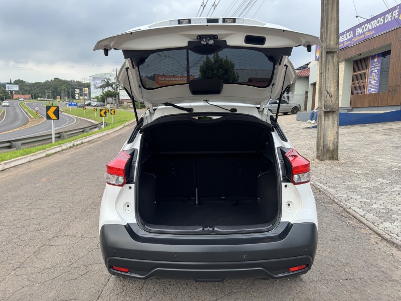 KICKS 1.6 S DIRECT 16V FLEX 4P AUTOMÁTICO - 2019 - DOIS IRMãOS