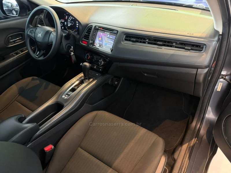HR-V 1.8 16V FLEX LX 4P AUTOMÁTICO - 2017 - SãO LEOPOLDO