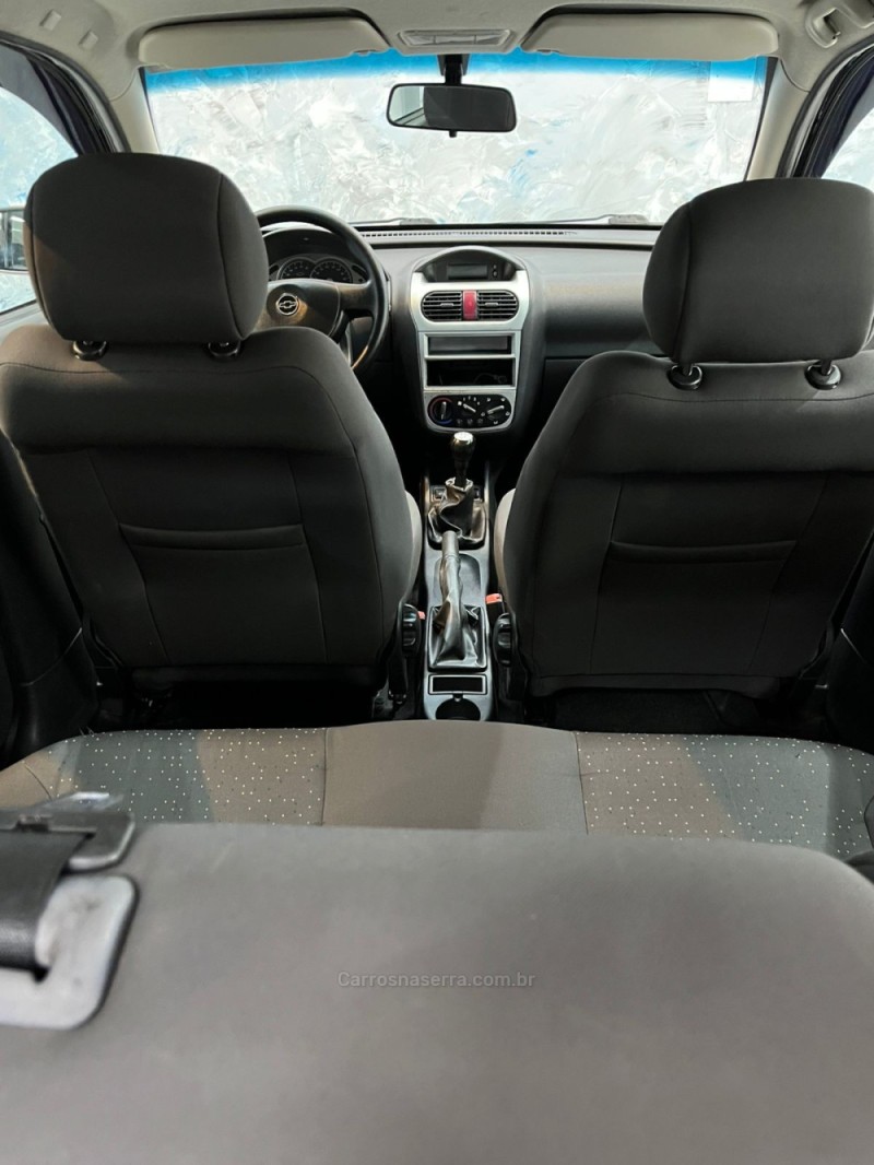 CORSA 1.4 MPFI PREMIUM 8V FLEX 4P MANUAL - 2009 - CAXIAS DO SUL
