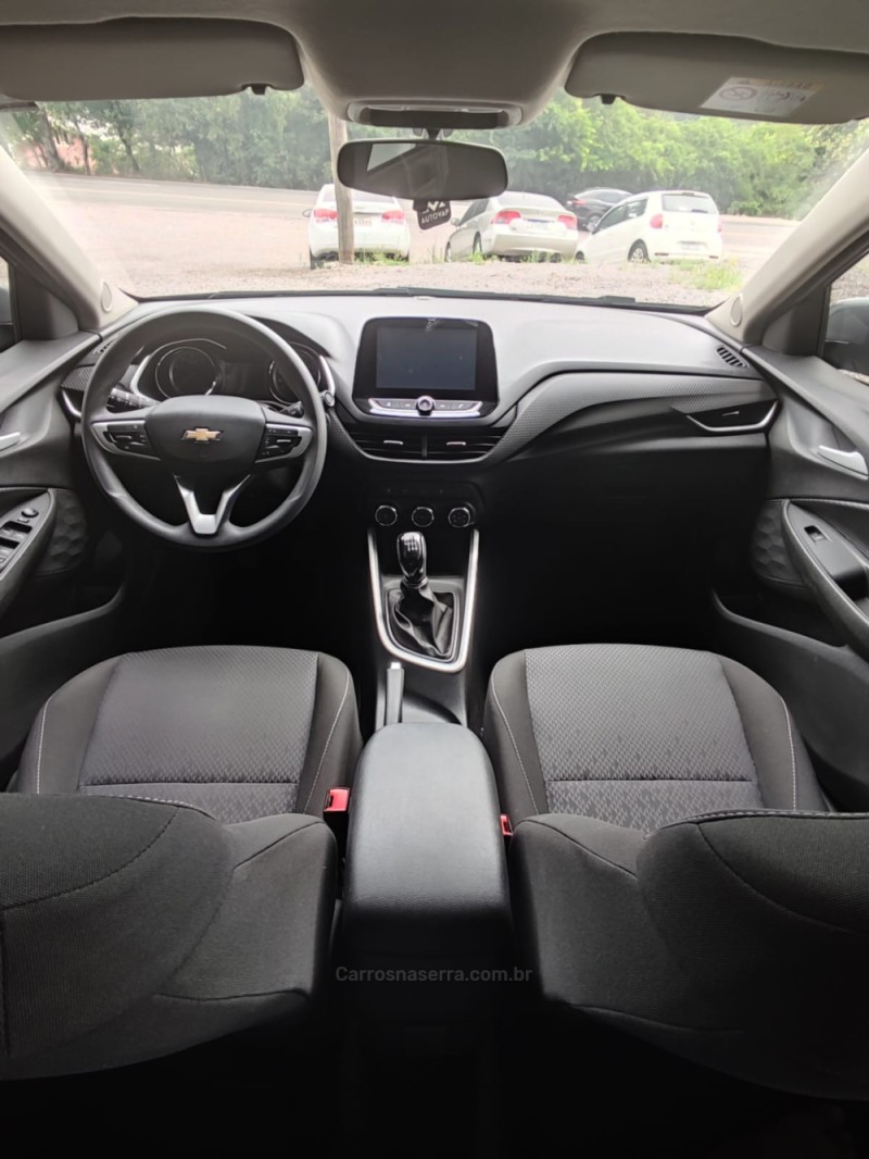 ONIX 1.0 LTZ 12V TURBO FLEX 4P MANUAL - 2022 - VALE REAL
