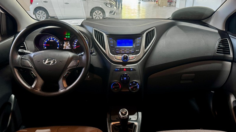 HB20S 1.6 COMFORT PLUS 16V FLEX 4P MANUAL - 2015 - ESTâNCIA VELHA