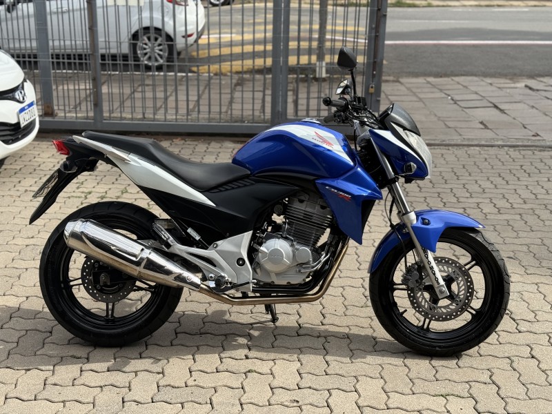 CB 300R  - 2014 - BENTO GONçALVES
