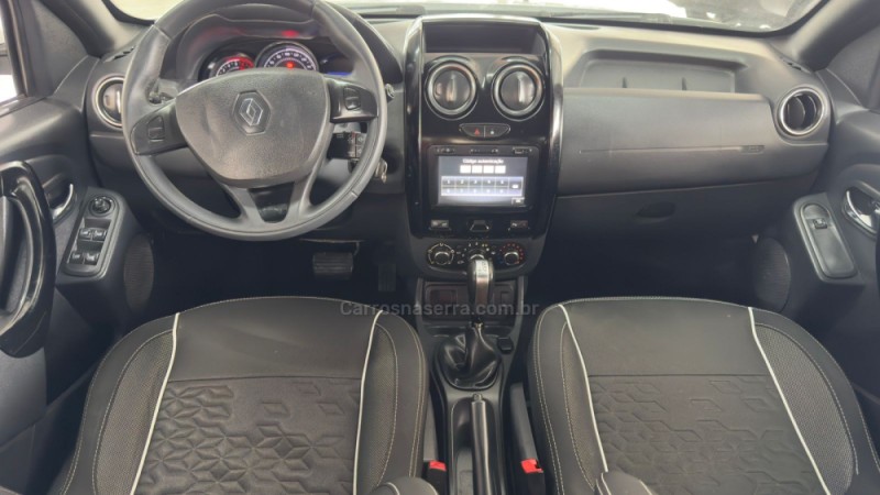 DUSTER OROCH 2.0 16V FLEX DYNAMIQUE AT 4P AUTOMÁTICO - 2018 - CAXIAS DO SUL