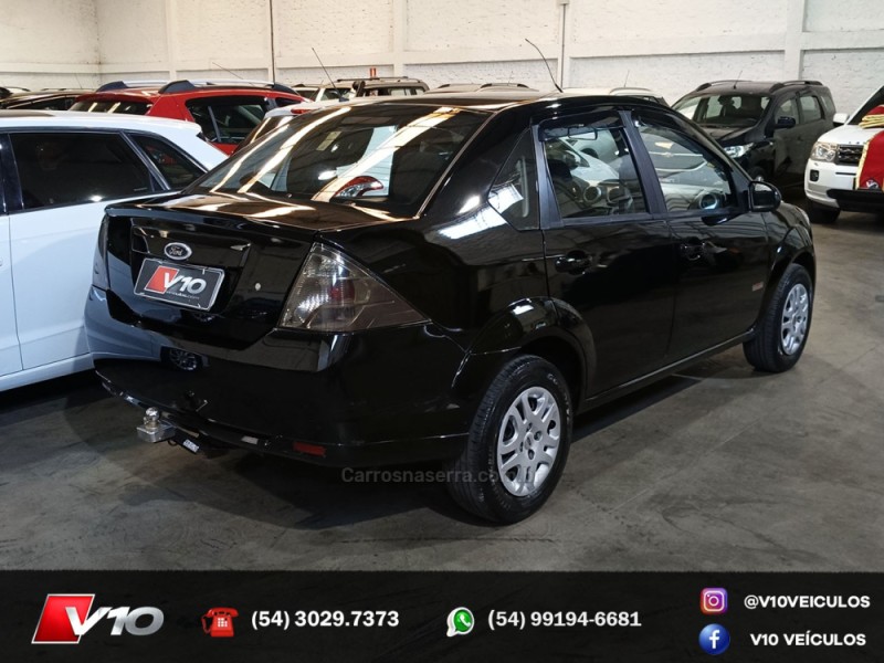 FIESTA 1.6 MPI CLASS SEDAN 8V FLEX 4P MANUAL - 2011 - CAXIAS DO SUL