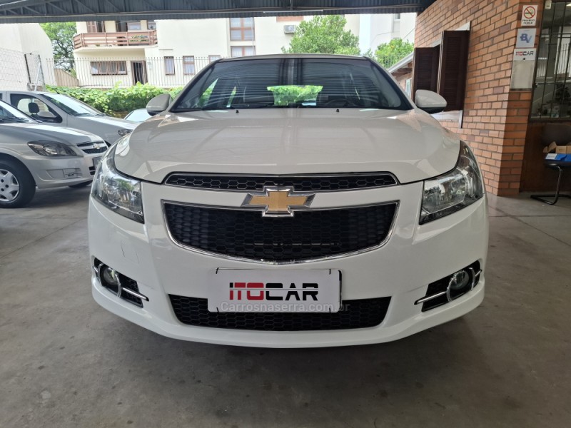 CRUZE 1.8 LT SPORT6 16V FLEX 4P AUTOMÁTICO - 2014 - GARIBALDI