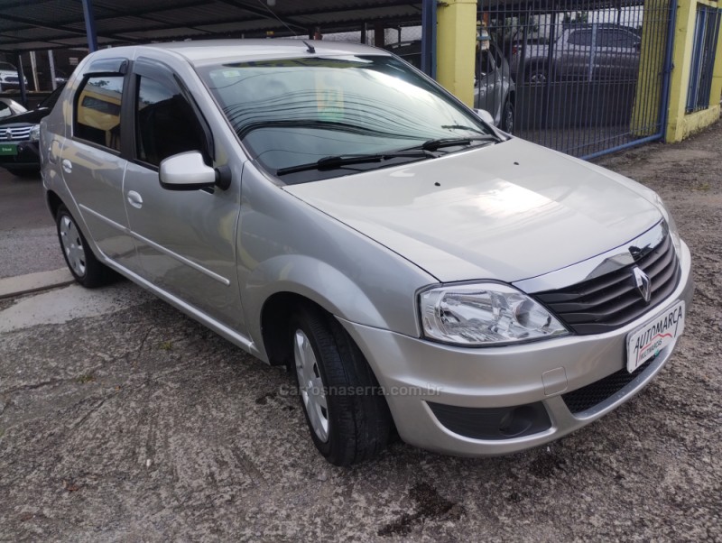 LOGAN 1.6 EXPRESSION 8V FLEX 4P MANUAL - 2013 - CAXIAS DO SUL