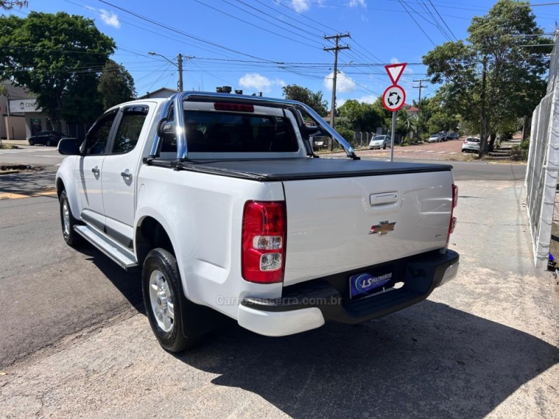 S10 2.4 LT 4X2 CD 8V FLEX 4P MANUAL - 2014 - VENâNCIO AIRES