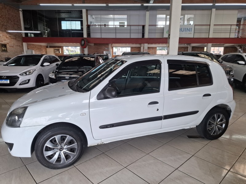 CLIO 1.0 CAMPUS 16V FLEX 4P MANUAL - 2011 - FARROUPILHA