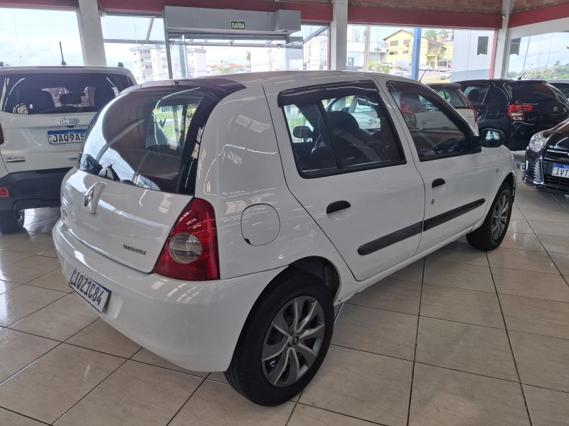 CLIO 1.0 CAMPUS 16V FLEX 4P MANUAL - 2011 - FARROUPILHA