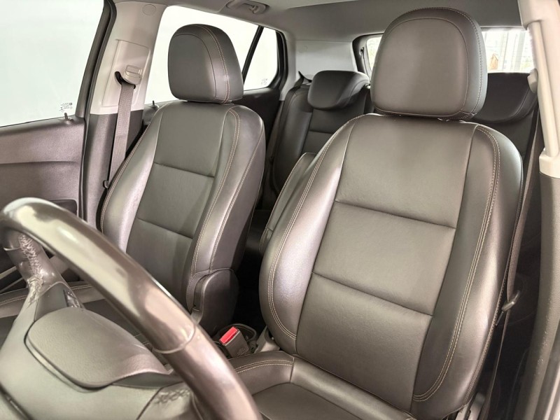 TRACKER 1.4 16V TURBO FLEX PREMIER AUTOMÁTICO - 2018 - FARROUPILHA