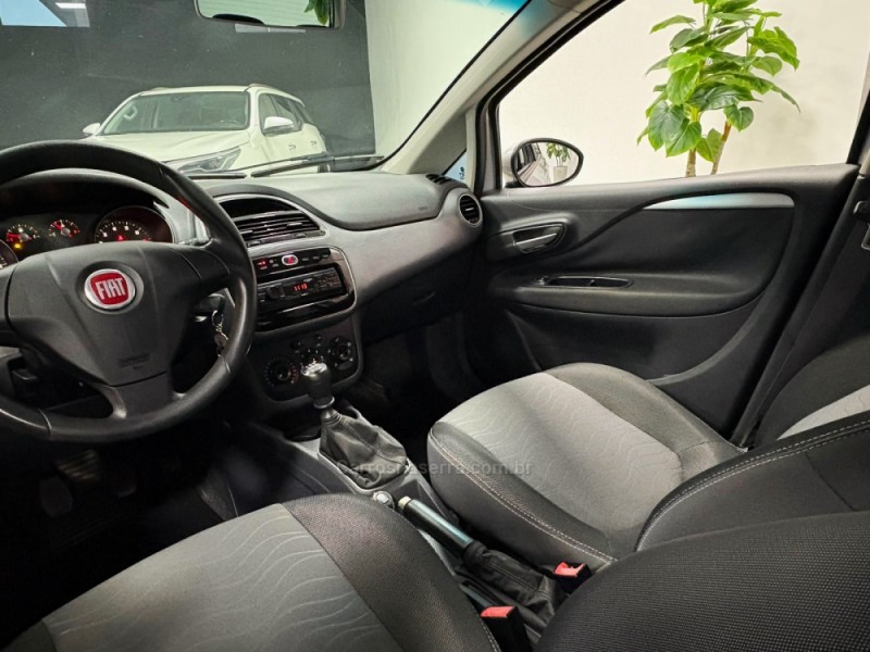 PUNTO 1.6 ESSENCE 16V FLEX 4P MANUAL - 2014 - CAMPINAS DO SUL