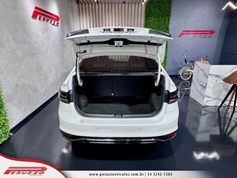VIRTUS 1.0 200 TSI HIGHLINE AUTOMÁTICO - 2024 - NOVA PRATA