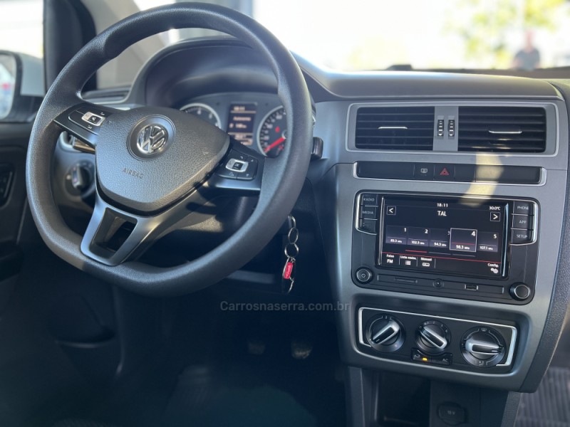 FOX 1.6 CONNECT 8V FLEX 4P MANUAL - 2019 - BOM PRINCíPIO