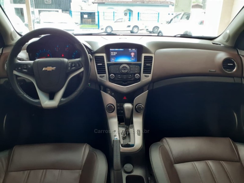 CRUZE 1.8 LTZ 16V FLEX 4P AUTOMÁTICO - 2016 - CANELA
