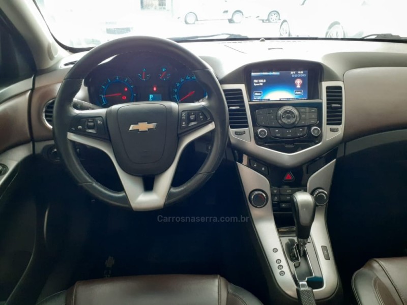 CRUZE 1.8 LTZ 16V FLEX 4P AUTOMÁTICO - 2016 - CANELA