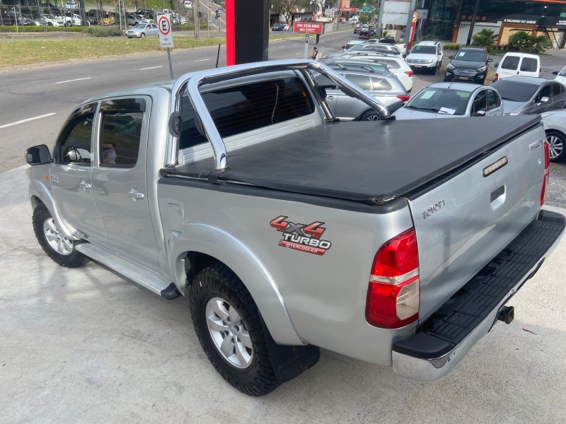 HILUX 3.0 SR 4X4 CD 16V TURBO INTERCOOLER DIESEL 4P MANUAL - 2013 - CAXIAS DO SUL