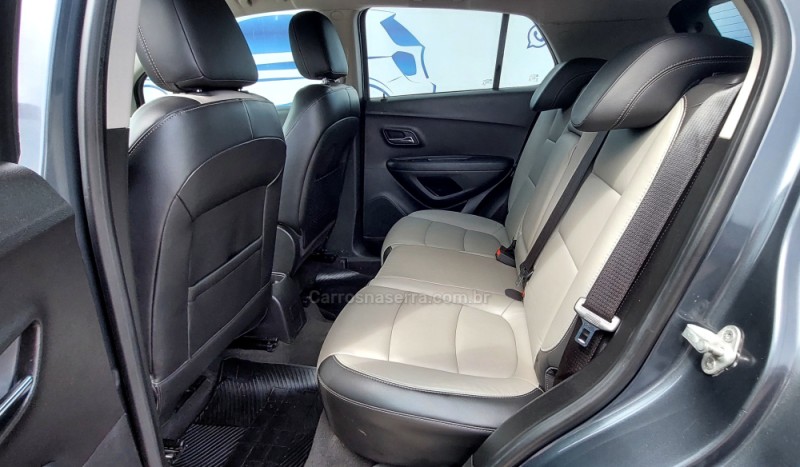 TRACKER 1.8 MPFI LTZ 4X2 16V FLEX 4P AUTOMÁTICO - 2014 - SALVADOR DO SUL