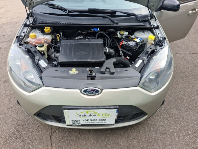 FIESTA 1.0 SE 8V FLEX 4P MANUAL - 2014 - BENTO GONçALVES