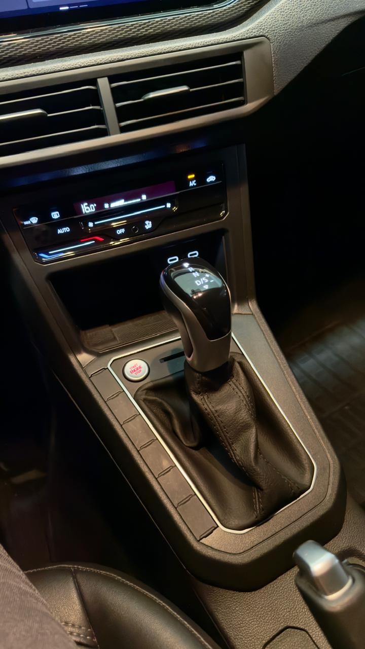 POLO 1.0	200 TSI HIGHLINE AUTOMÁTICO  - 2023 - CAXIAS DO SUL