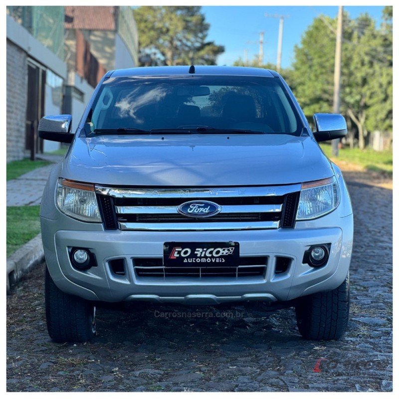 RANGER 3.2 XLT 4X4 CD 20V DIESEL 4P AUTOMÁTICO - 2013 - CAMPO BOM