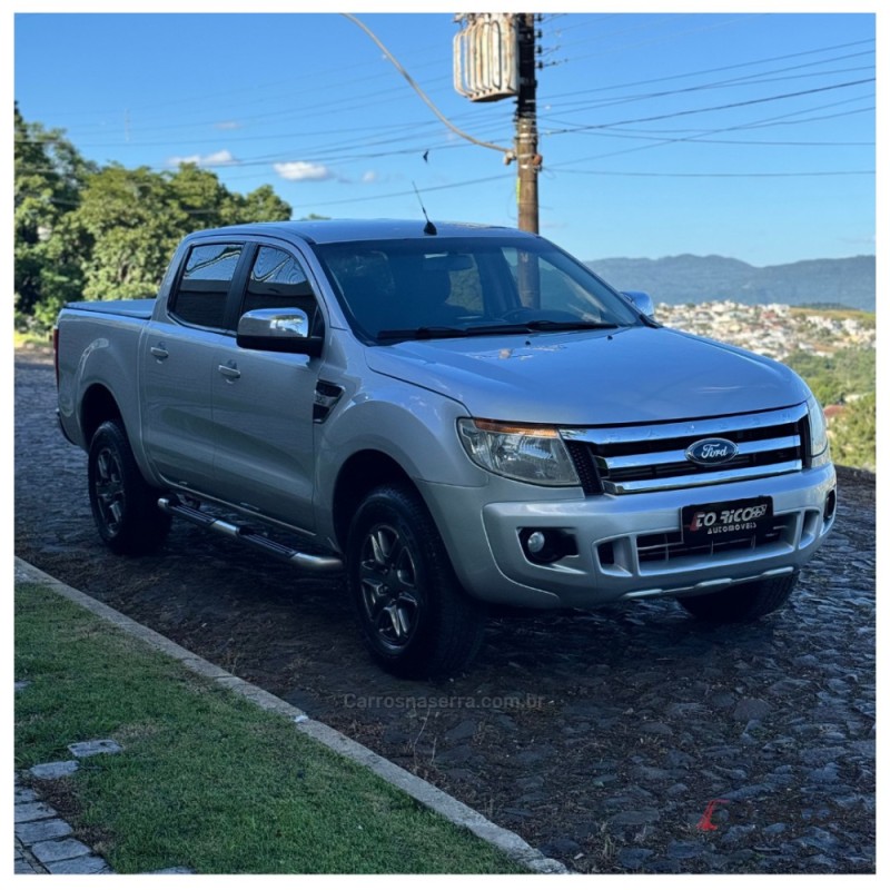 RANGER 3.2 XLT 4X4 CD 20V DIESEL 4P AUTOMÁTICO - 2013 - CAMPO BOM