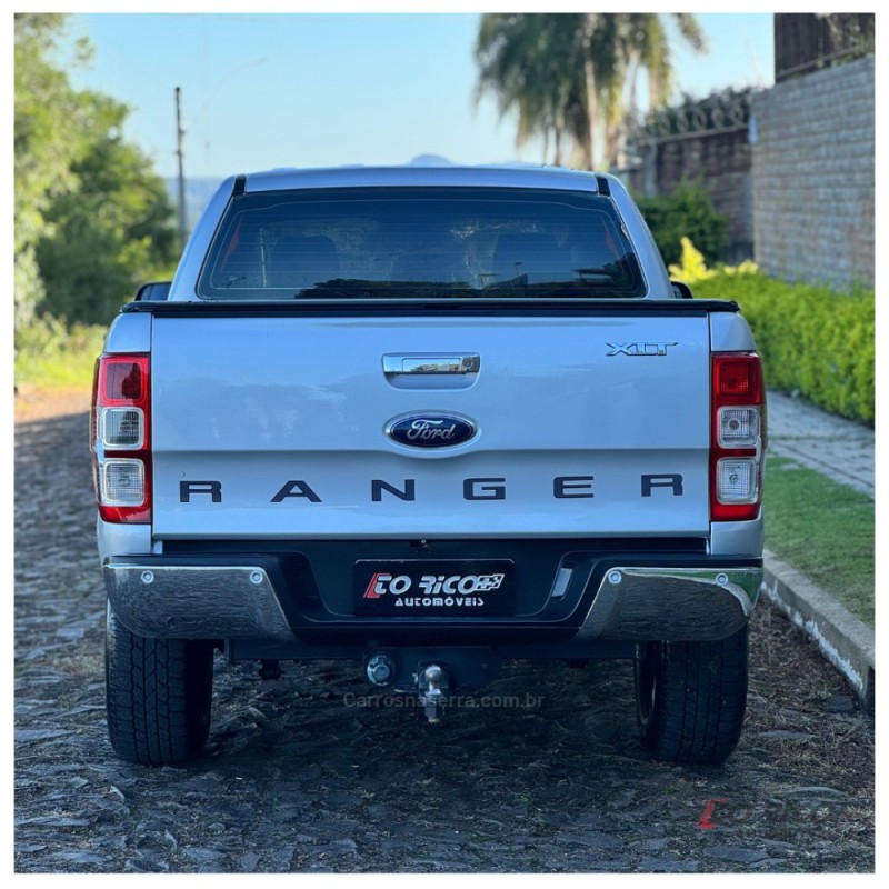 RANGER 3.2 XLT 4X4 CD 20V DIESEL 4P AUTOMÁTICO - 2013 - CAMPO BOM